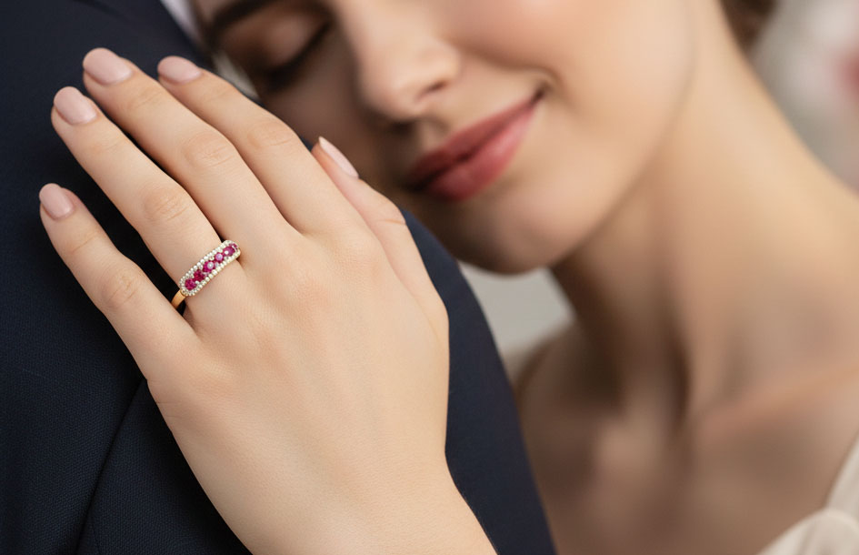 Rings That Shine All Season